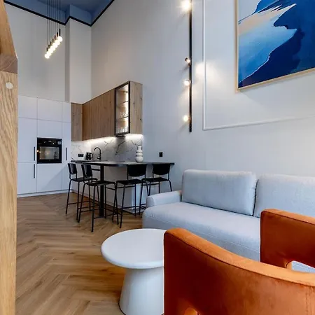 Daire Citystay With A Mezzanine In The Heart Of *